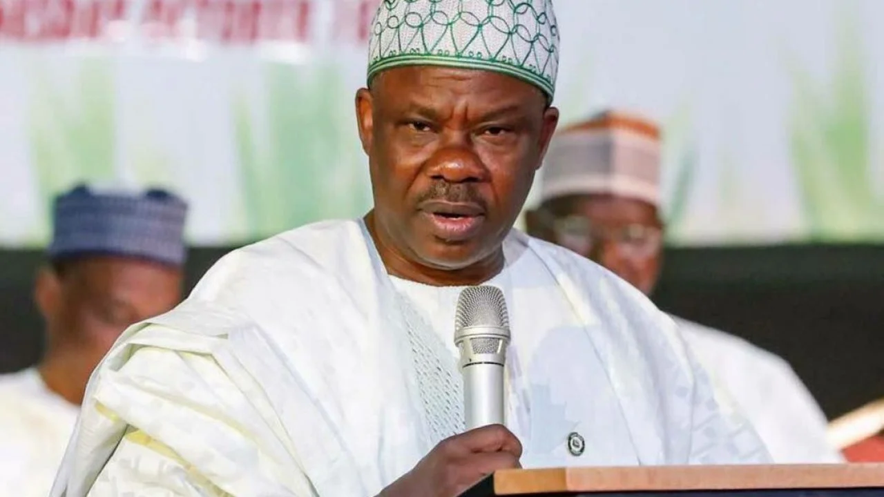 2023! Amosun joins presidential race, says he’ll help Nigeria achieve destiny