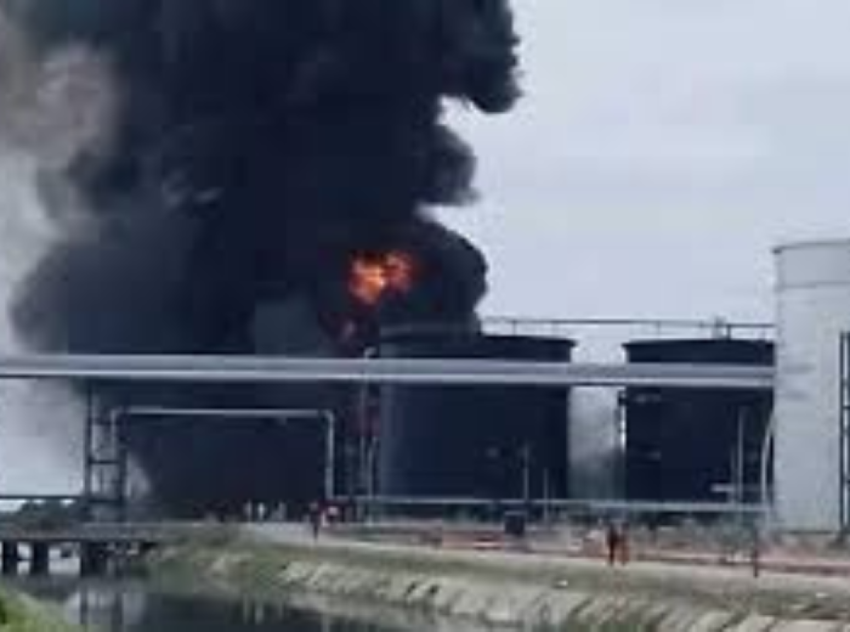 Dangote Refinery contains fire at its effluent treatment plant 
