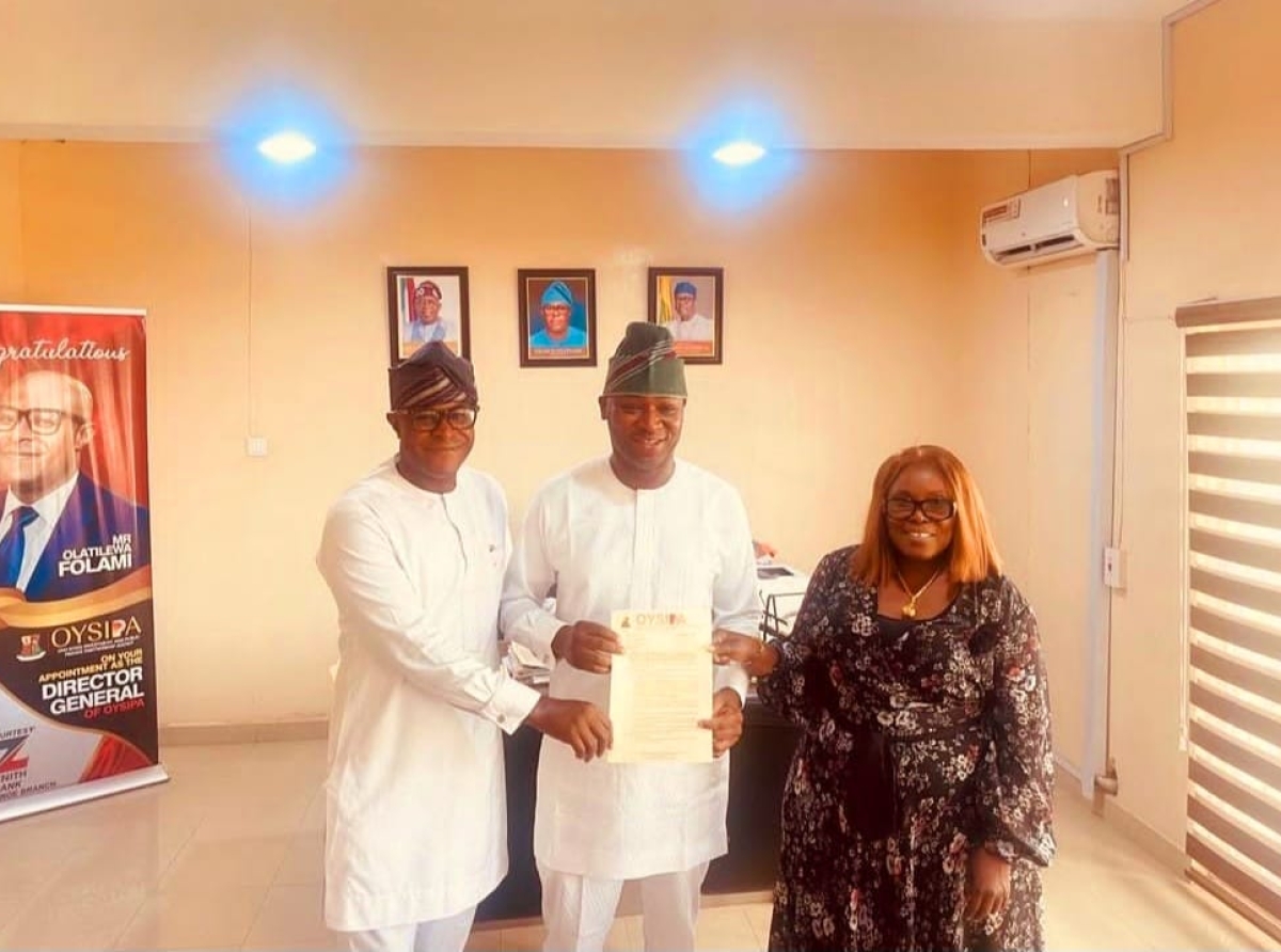 Oyo Govt,Allianz WA take delivery of 11 Transformers for new GRAs