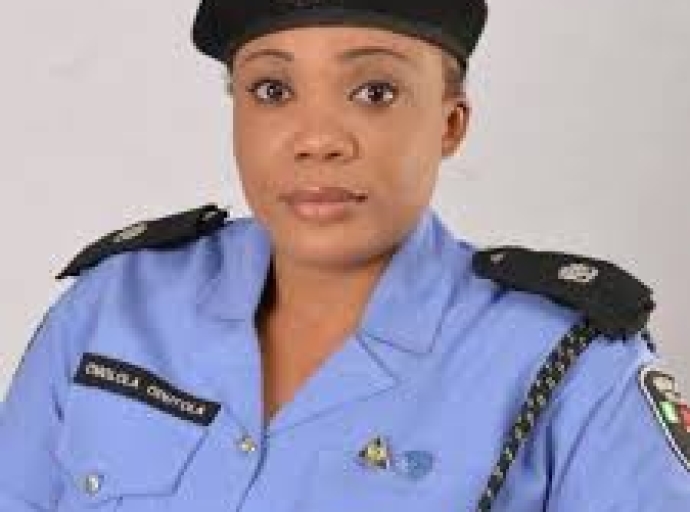 Ogun Police hunts Woman for dumping Baby outside Oru-Ijebu Clinic